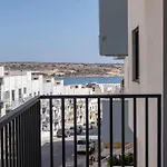 Mellieha, Luxury 3 Bedroom Azure Maisonette Apartment *