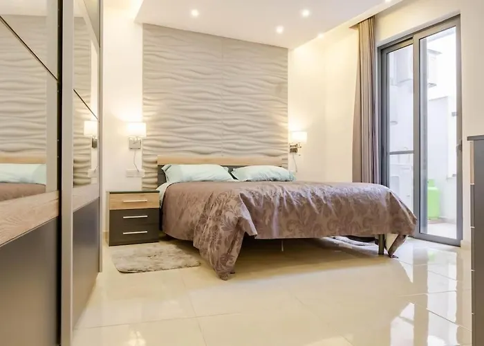 Διαμέρισμα Mellieha, Luxury 3 Bedroom Azure Maisonette *