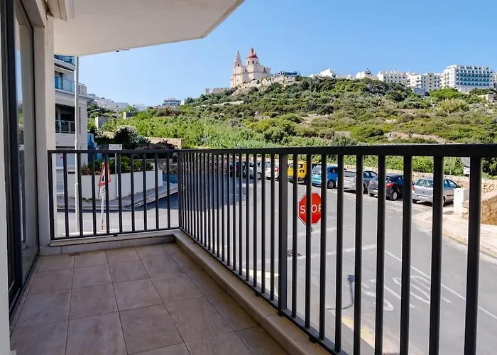 Mellieha, Luxury 3 Bedroom Azure Maisonette Mellieħa