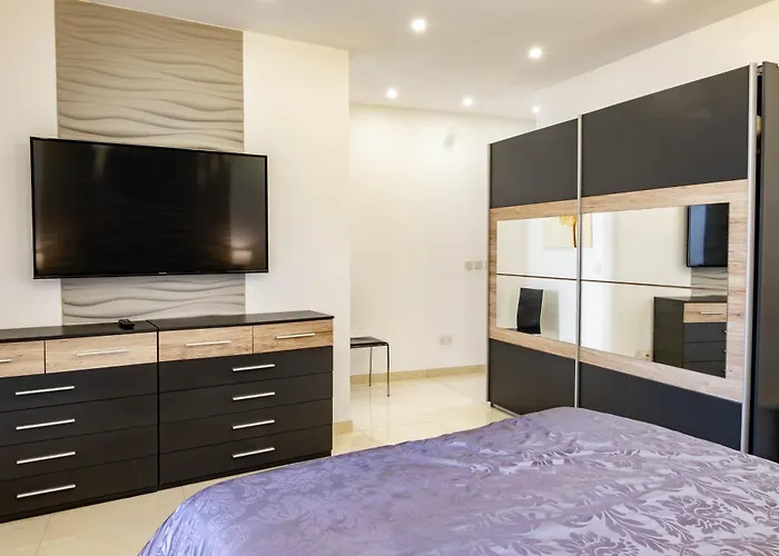 Mellieha, Luxury 3 Bedroom Azure Maisonette Διαμέρισμα Mellieħa